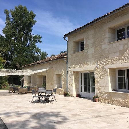 La Gelette Bed & Breakfast Genissac Bagian luar foto