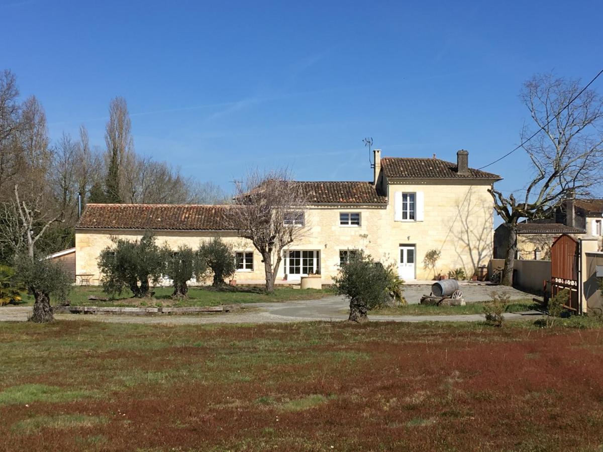 La Gelette Bed & Breakfast Genissac Bagian luar foto