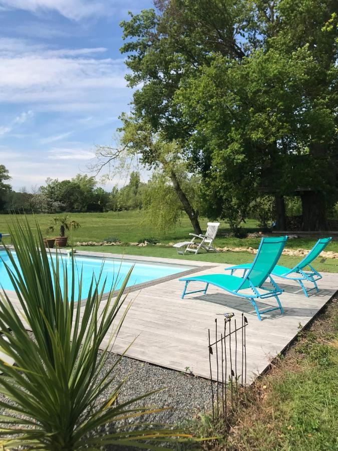 La Gelette Bed & Breakfast Genissac Bagian luar foto