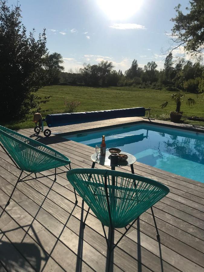 La Gelette Bed & Breakfast Genissac Bagian luar foto